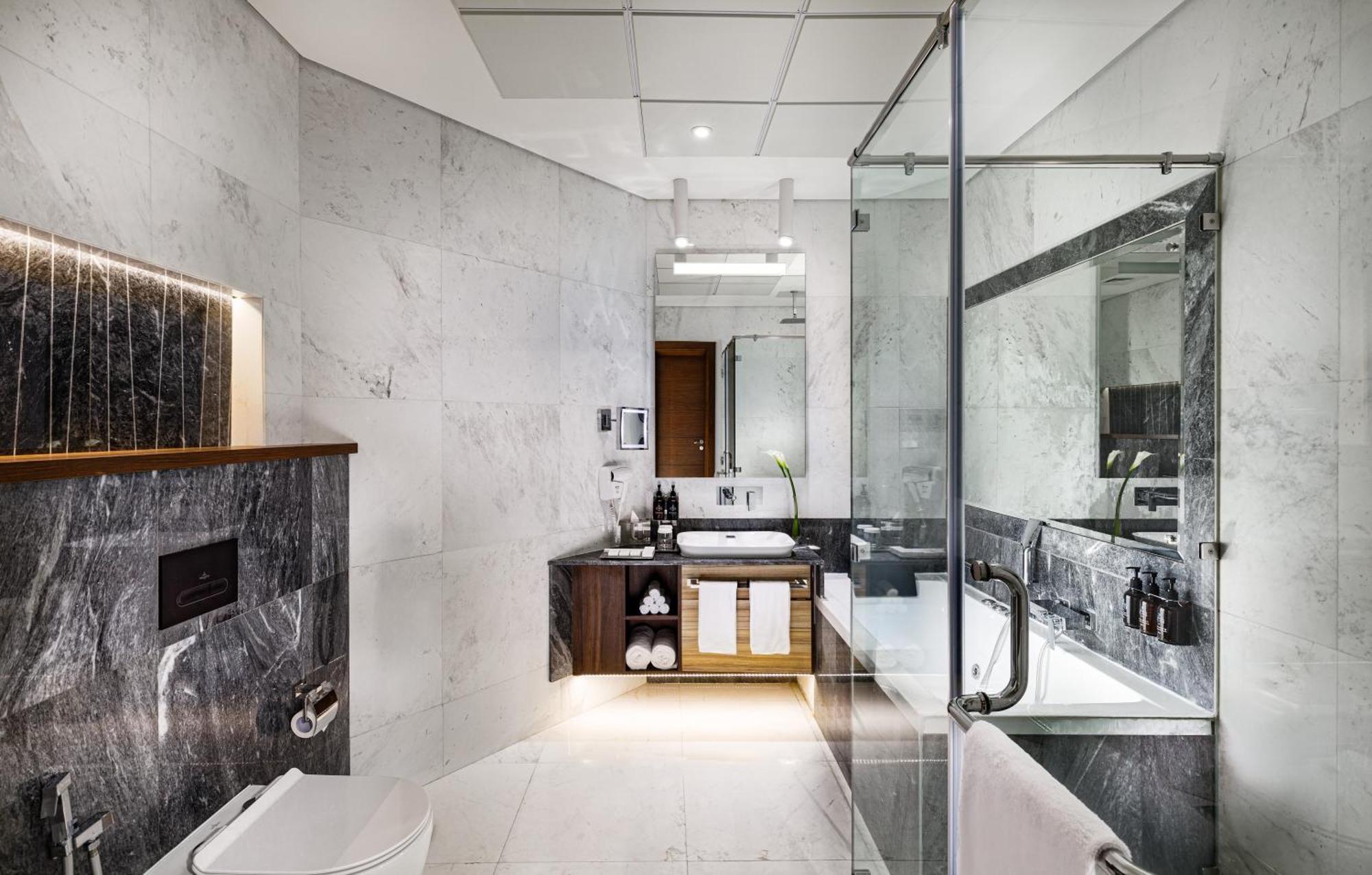 Millennium Place Hotel 5*